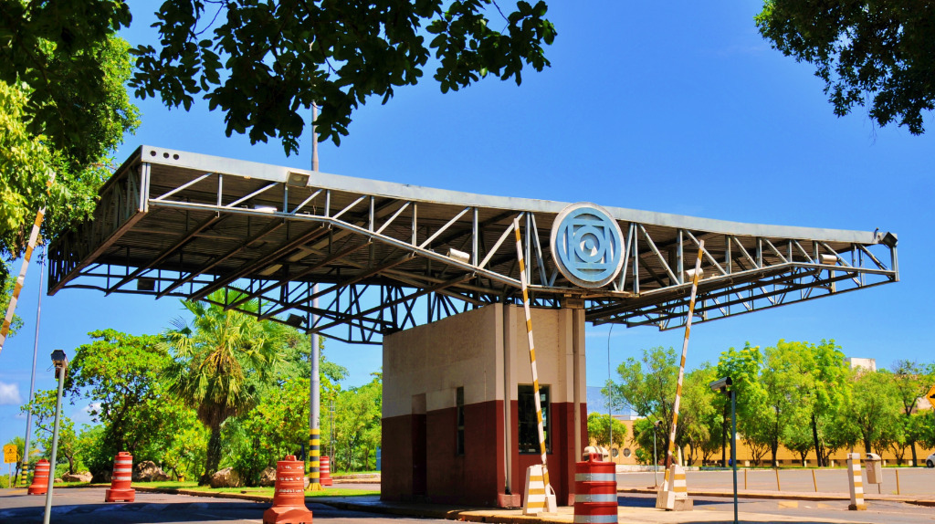 Evento acontece a partir das 19h30 em plataforma digital