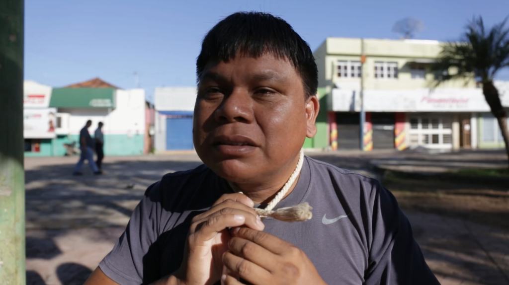 Frame retirado do filme: “Sobre viver: trajetórias indígenas na urbanidade”